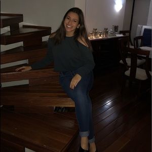 Meet your Posher, Andrea